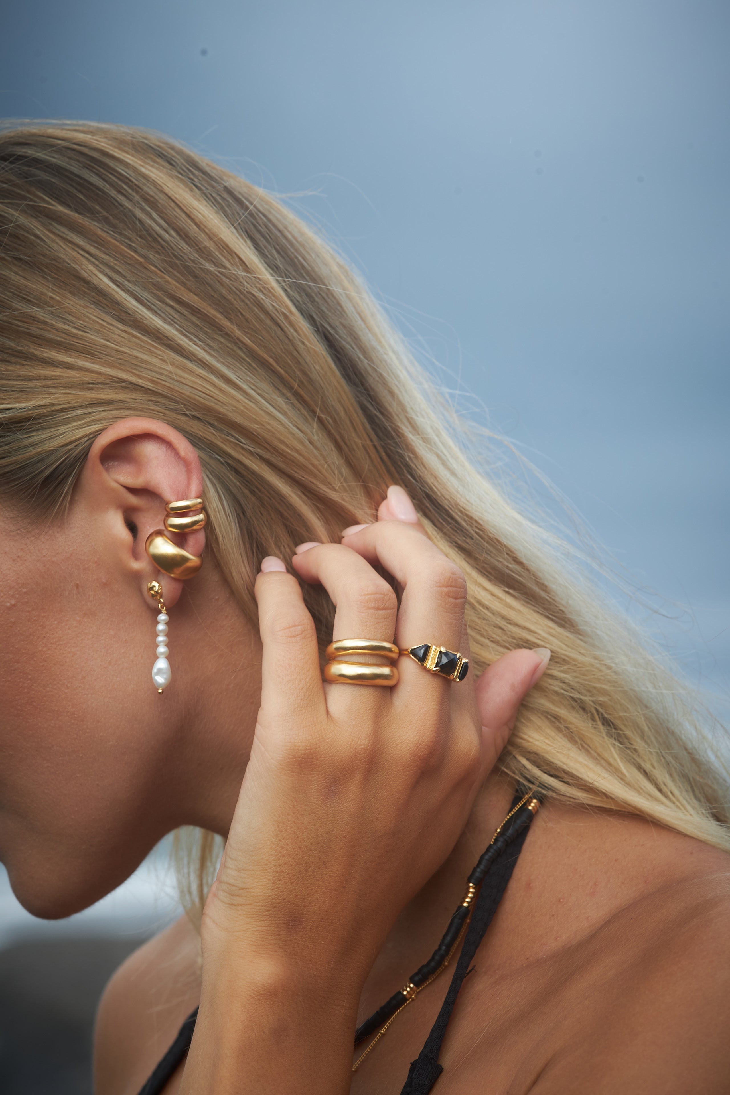 Olivie ear cuff