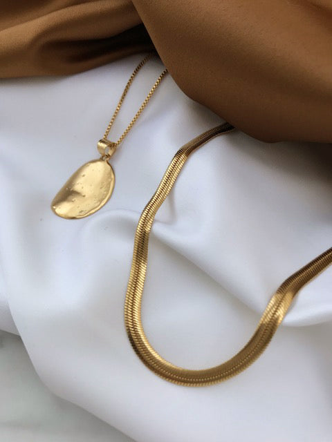 Alix Necklace Gold