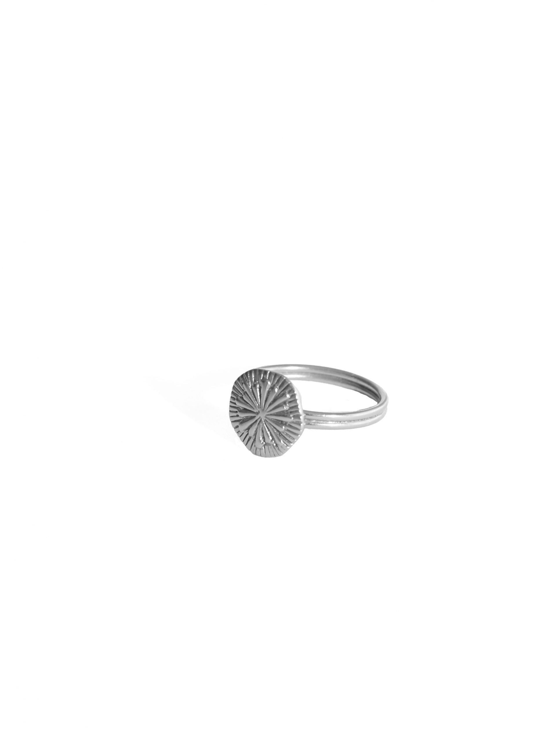 Florentine Ring Silver