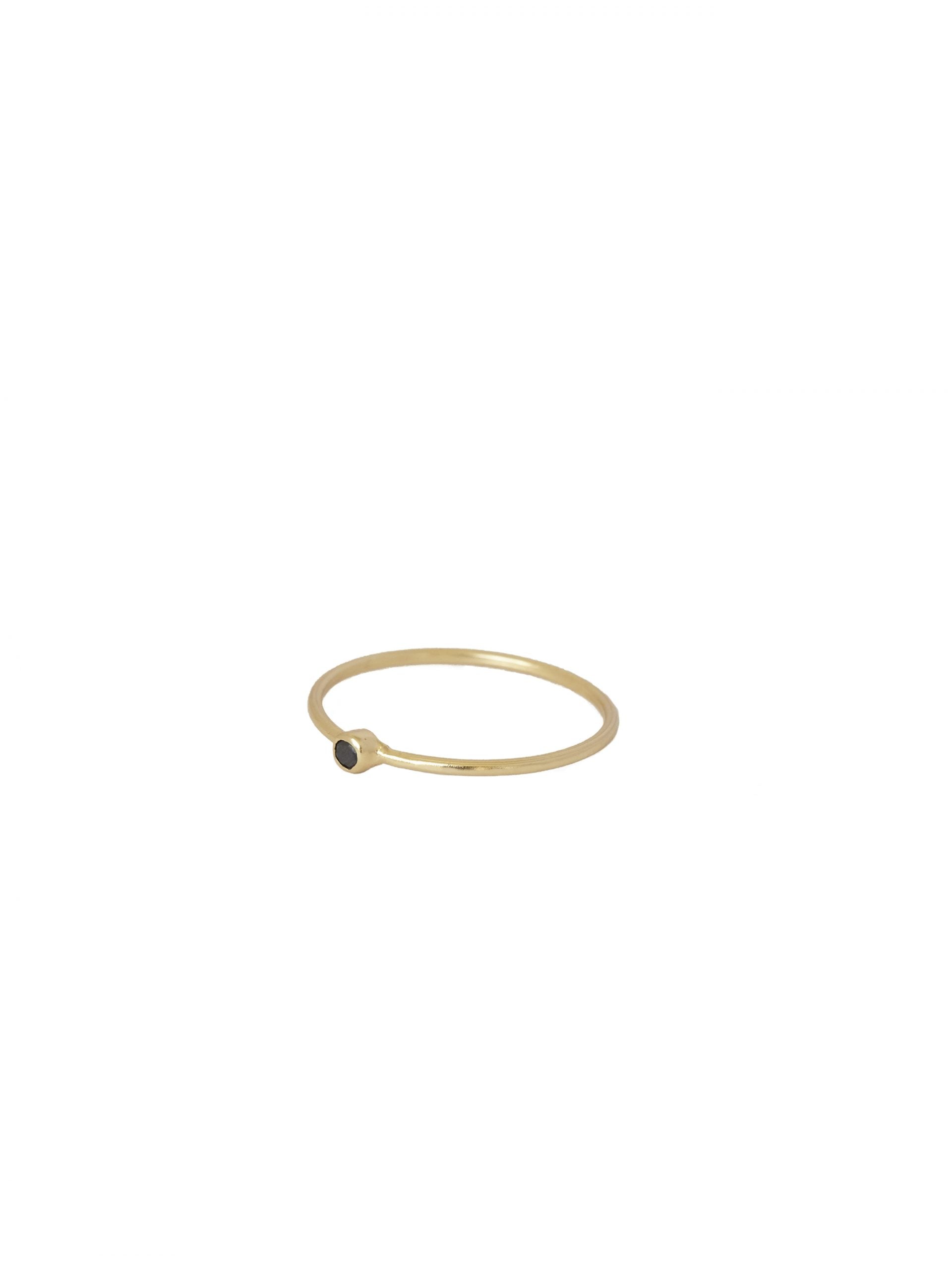 Petite Pierre Noir Ring Gold